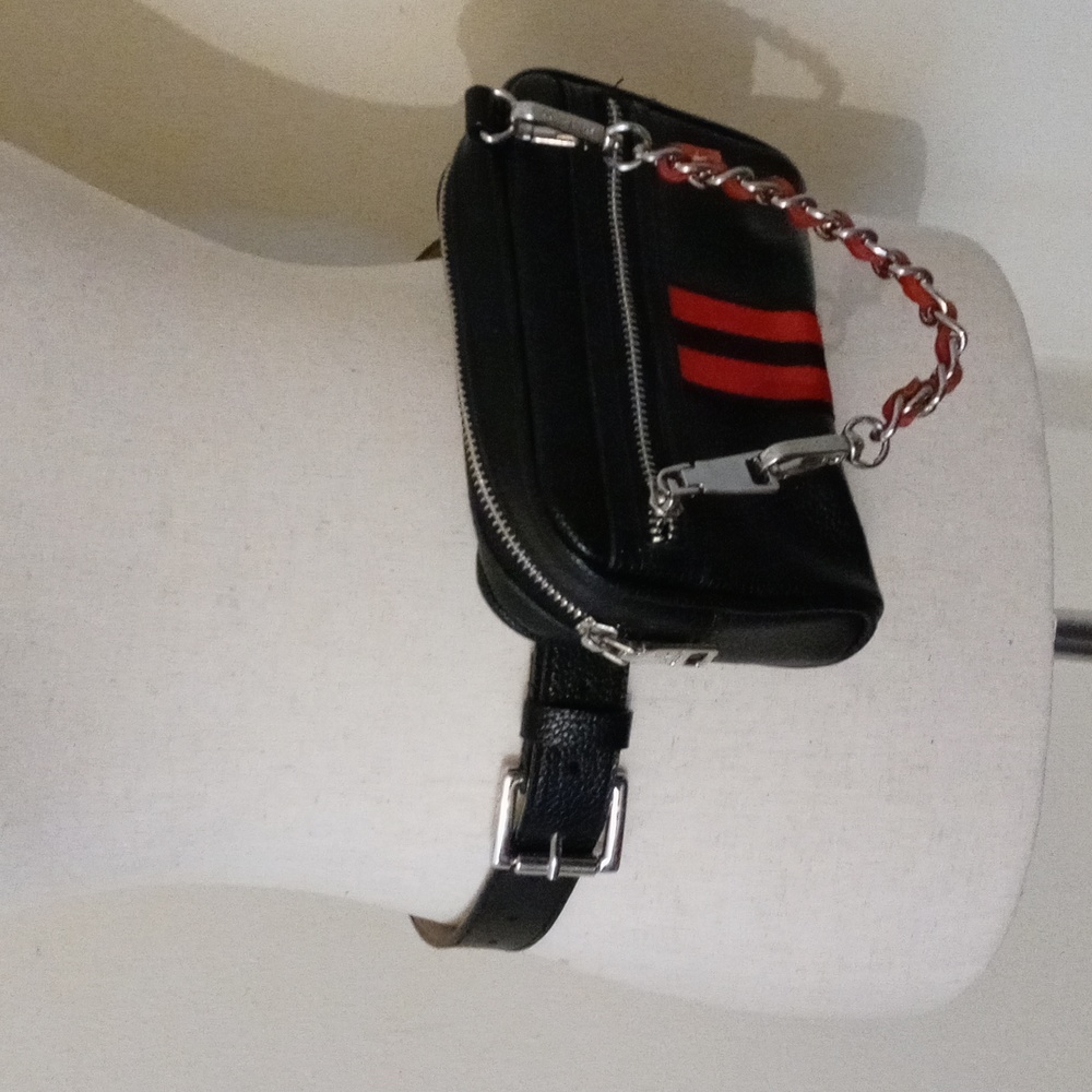 Steve Madden belt pack NWOT